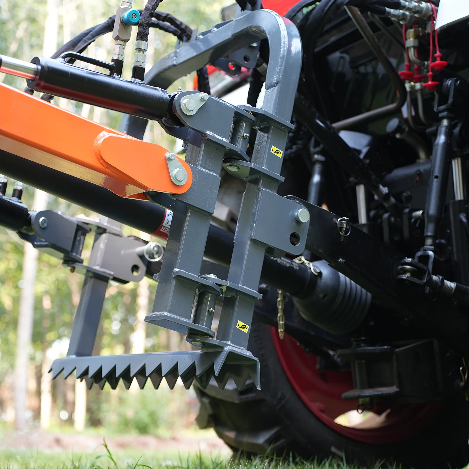 24'' Cutting Wheel Hydraulic Cylinders Stump Grinder,  (PTO Shaft Included with Slip Clutch) ,  35-60hp,   TSG61 - Image 3