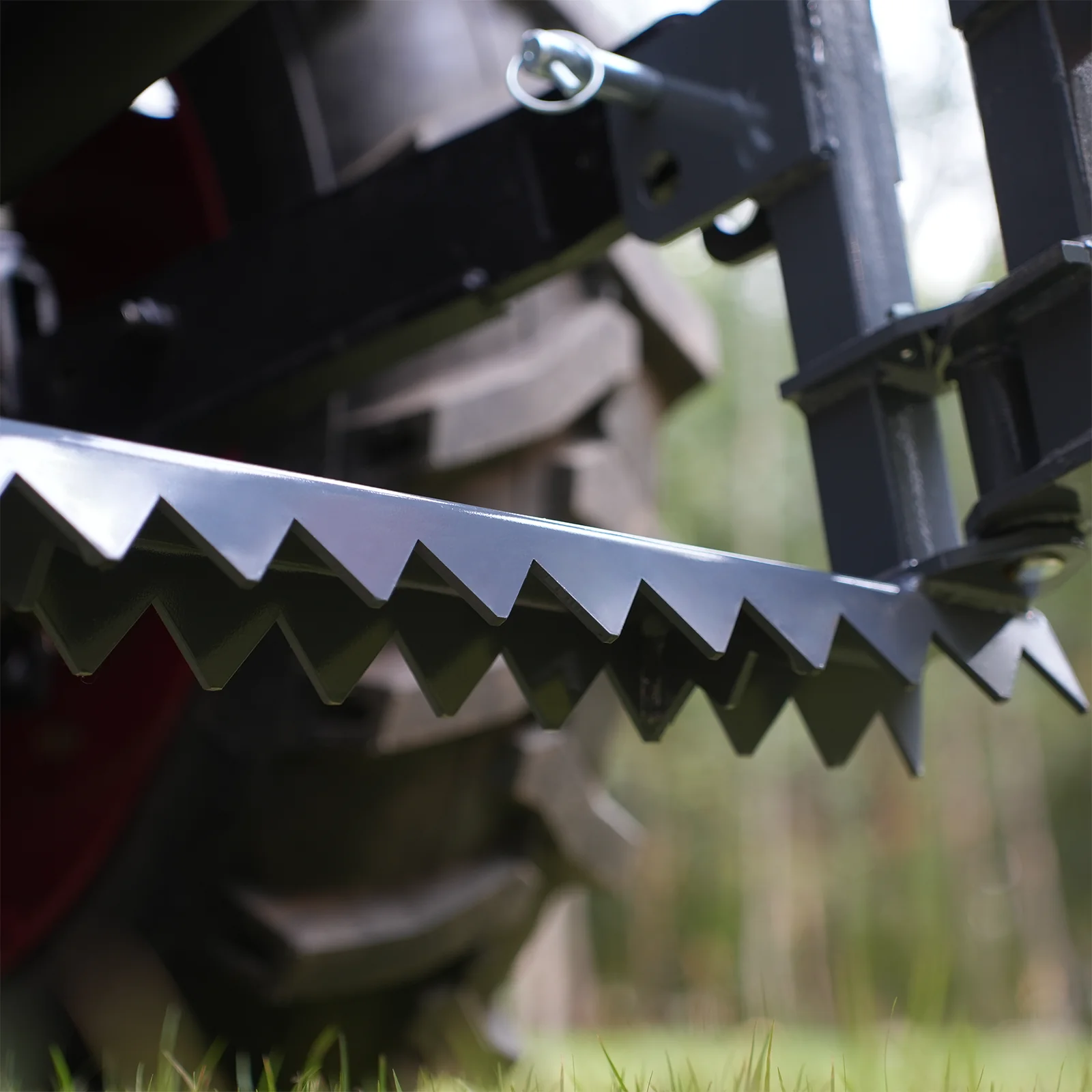 24'' Cutting Wheel Hydraulic Cylinders Stump Grinder,  (PTO Shaft Included with Slip Clutch) ,  35-60hp,   TSG61 - Image 5