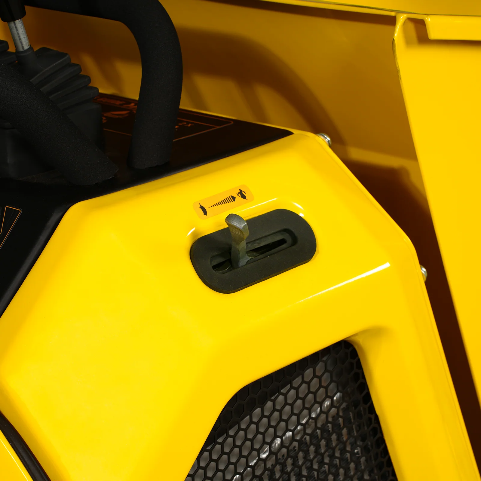 1800lb 420cc  E-start Gas Engine Stand-ON Hydraulic Track Dumper with Self-Loading ,  T80 - Image 11