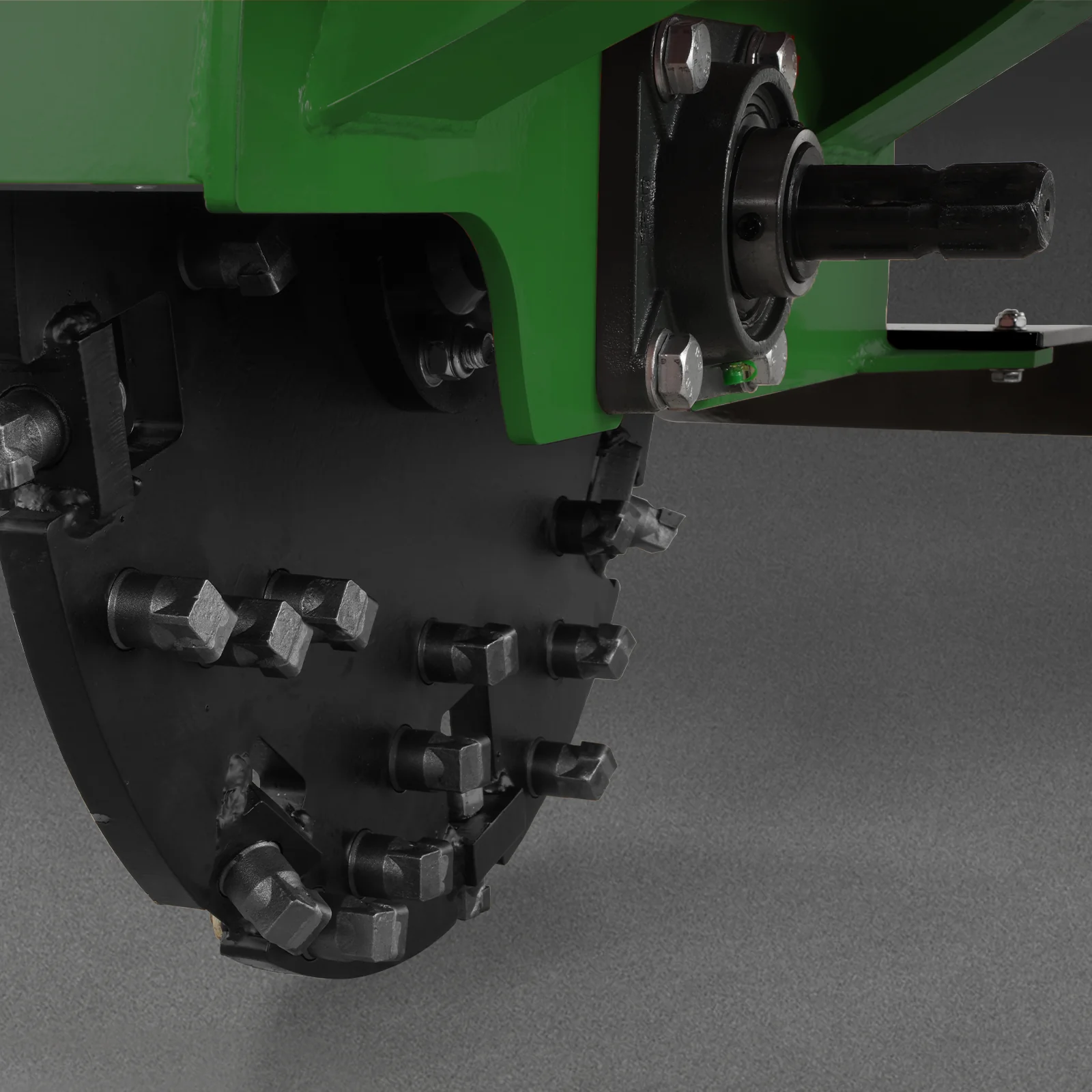 3-Point PTO Stump Grinder with 34 Carbide Teeth (PTO Shaft Included with Slip Clutch),  for 15-45HP Tractor,  SG24 - Image 8