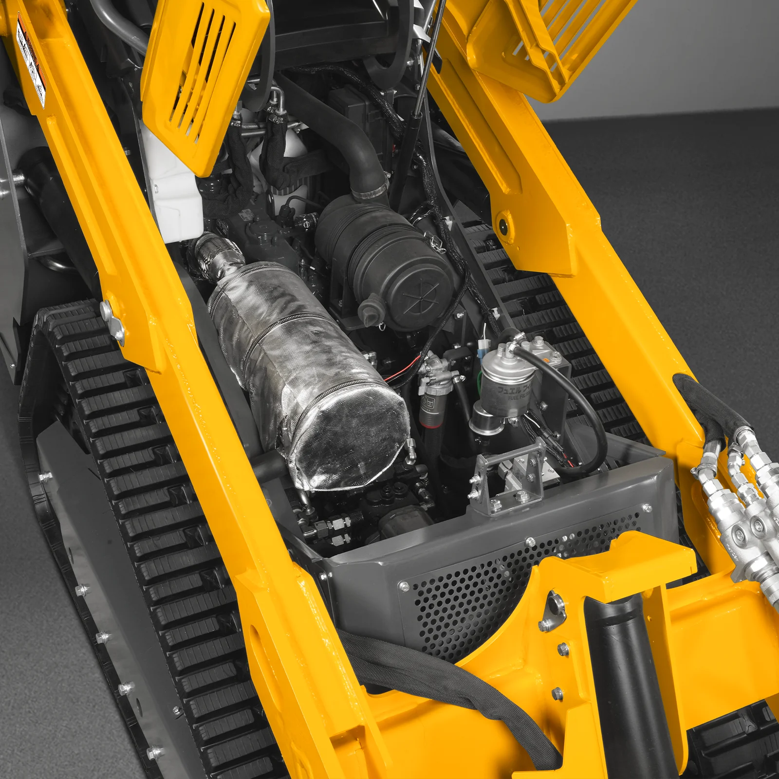 Mini Skid Steer Stand On Compact Track Loader ( 4 in 1 bucket included ) with 25HP KUBOTA D1105 Diesel Engine,  Common Industry Interface (CII),  CROBA  STL1000 - Image 34