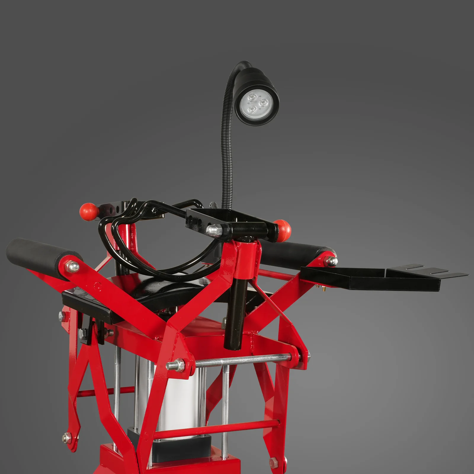 Pneumatic Tire Spreader Foot Operated Tire Repair Machine - Image 6
