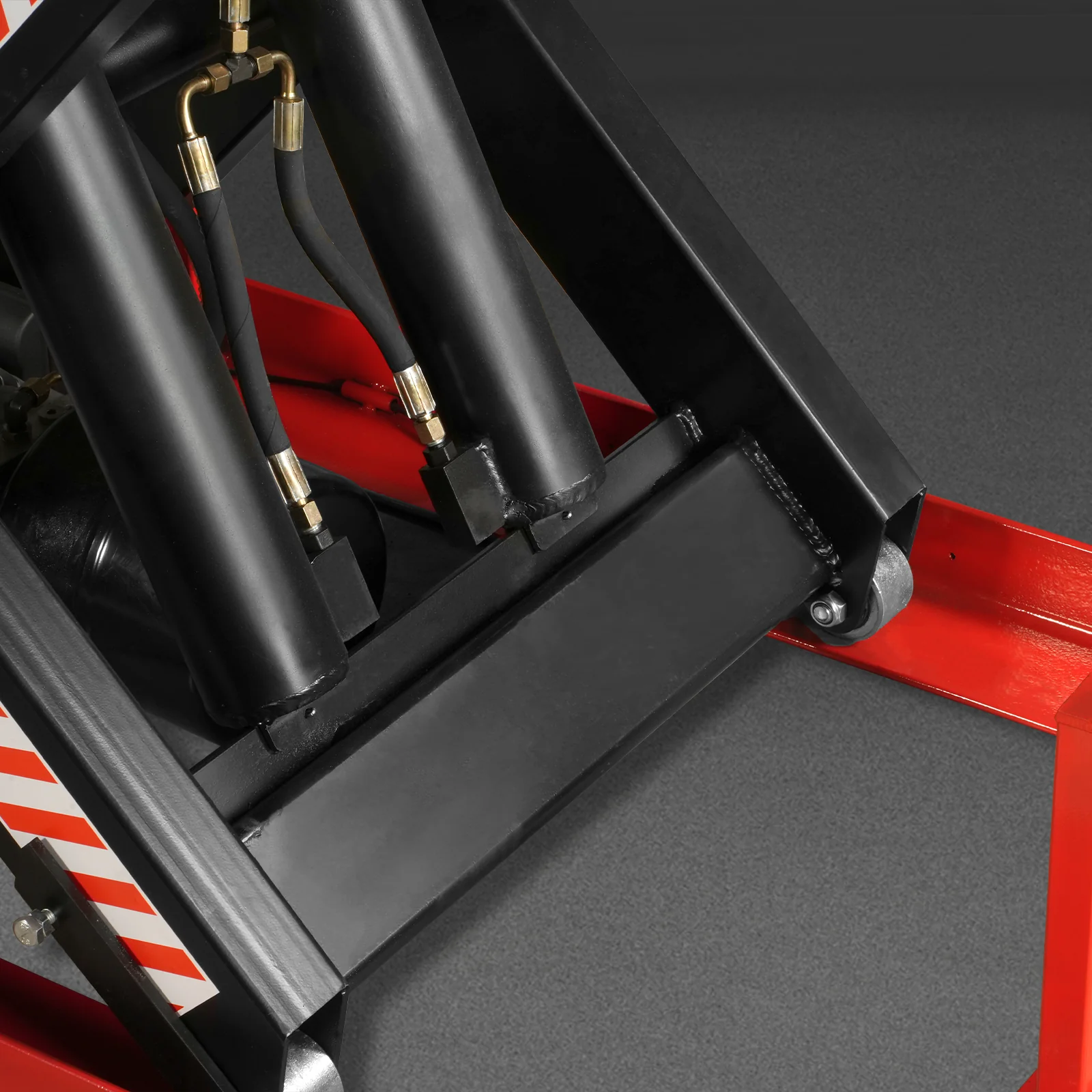 4400 lb Capacity Stationary Electric Hydraulic Double Scissor Lift Table - 63" x 39.4" Platform,  70.1" Lift Height,  UL Certified Motor,  ELTD44L - Image 13